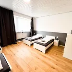 Apartmán House - 20 Min To Dus Airport & Messe