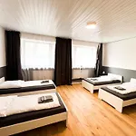 House - 20 Min To Dus Airport & Messe