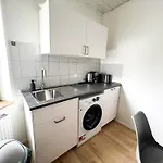 Apartmán House - 20 Min To Dus Airport & Messe *