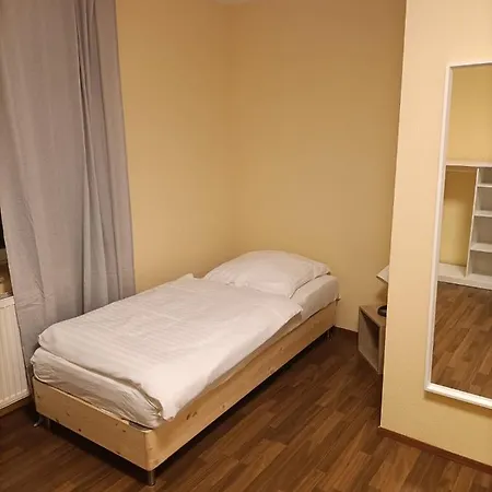House - 20 Min To Dus Airport & Messe Apartman *