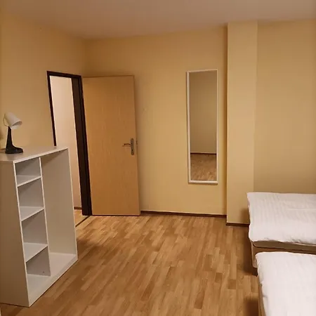 Apartman House - 20 Min To Dus Airport & Messe Krefeld