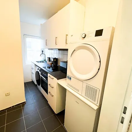 House - 20 Min To Dus Airport & Messe Apartman Krefeld