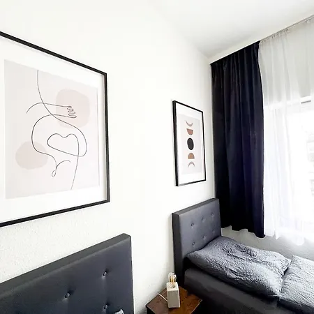Apartmán House - 20 Min To Dus Airport & Messe *