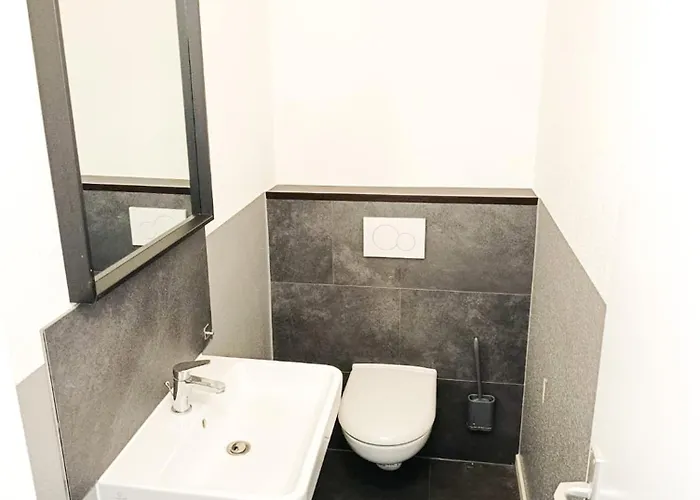 House - 20 Min To Dus Airport & Messe Apartman Krefeld